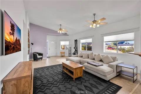 Building Photo - 72440 Sun Valley Dr