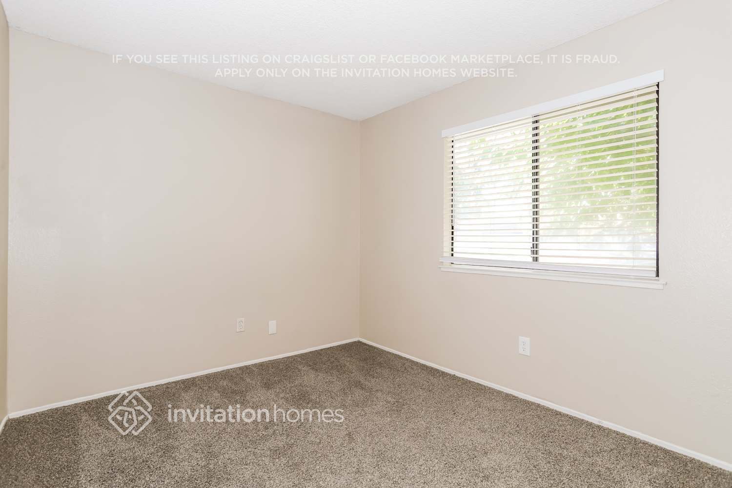 Building Photo - 4037 Vosburg St