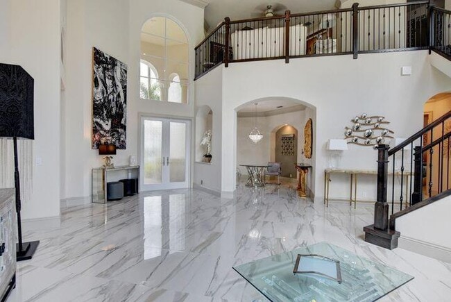 Building Photo - 6735 Royal Orchid Cir