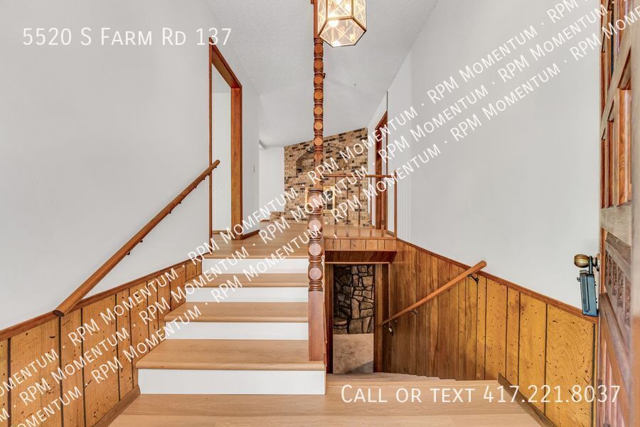 Building Photo - 5520 S Farm Rd 137
