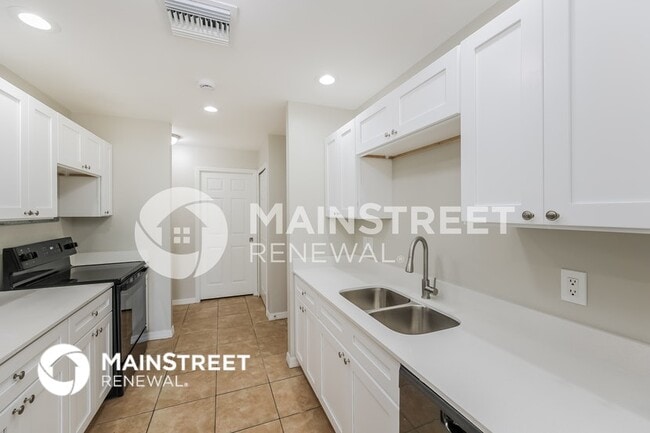 Building Photo - 3208 46th St W