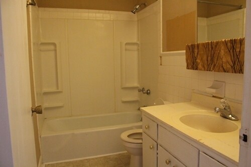 Building Photo - 1407 Mana Ln