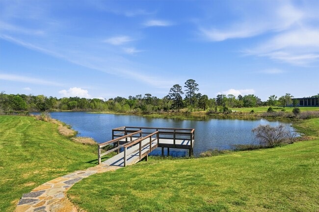 Building Photo - 1338 Lakeside Crk Rd