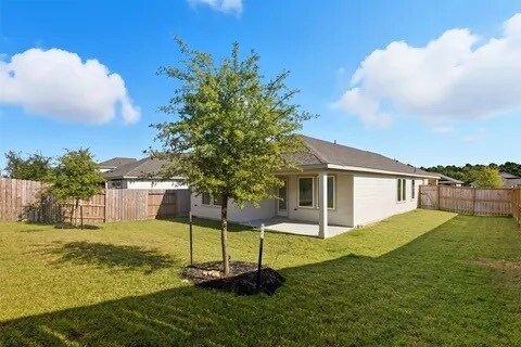 Building Photo - 216 Shore Pointe Ct