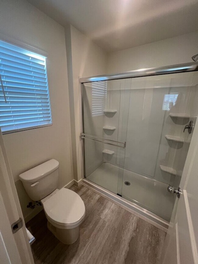 Building Photo - Brand New DR Horton Solar Smart Home with 4 Bedrooms.