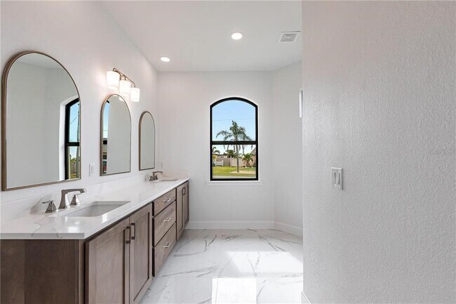 Building Photo - 16920 Ohara Dr