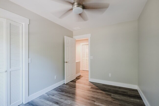 Building Photo - Secluded Four Bedroom Home on Seven Acres in Midway Farms!