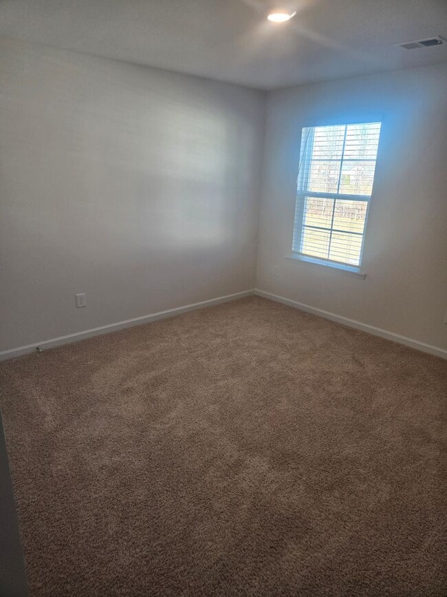 Building Photo - New Construction in Brightwood Farms!