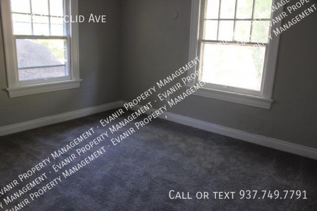 Building Photo - 1568 N Euclid Ave