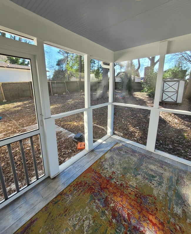 Large fenced-in backyard - 2355 Morton St