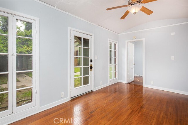 Building Photo - 453 E Sacramento St