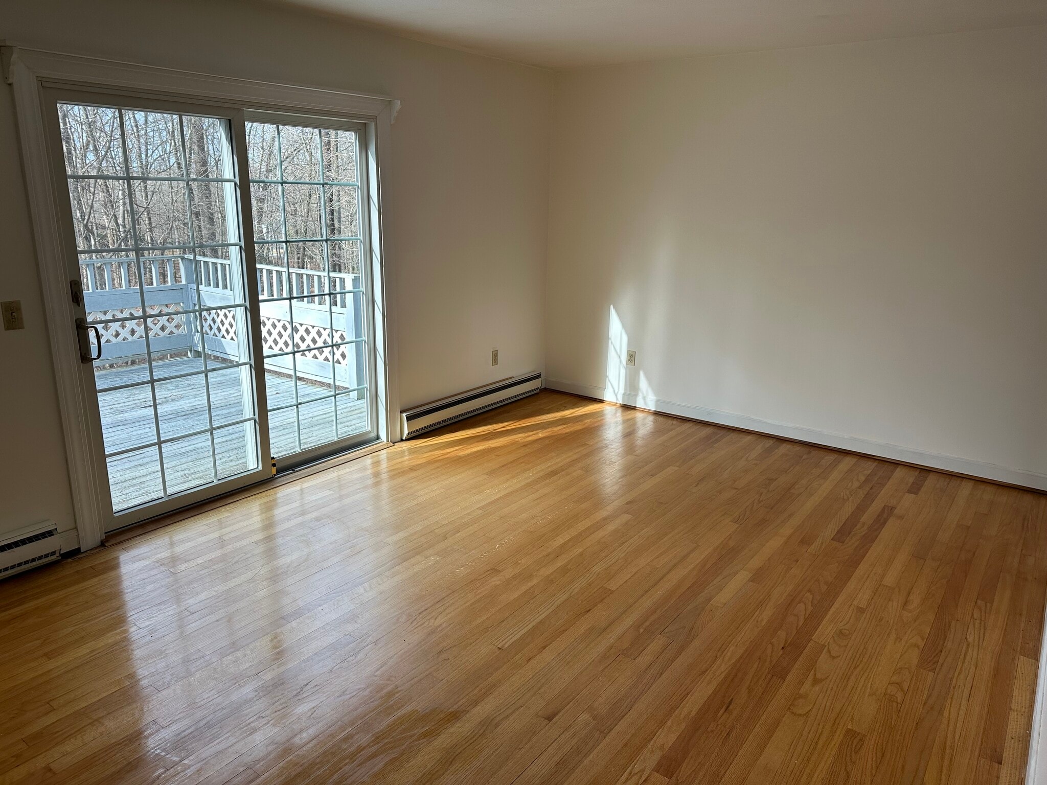 Building Photo - 6 Birch Cir