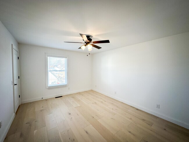 Building Photo - 46 Caden Ln