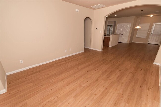 Building Photo - 5727 Post Oak Manor Dr