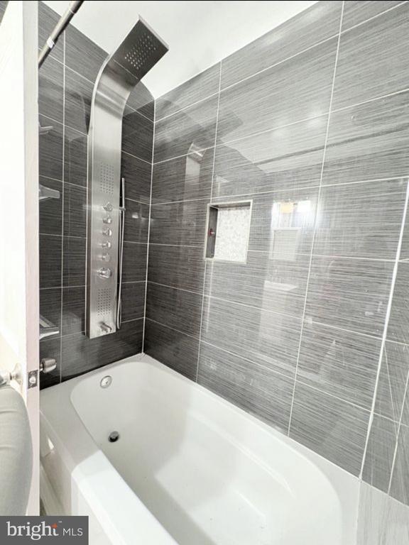 Building Photo - 1800 Cody Dr