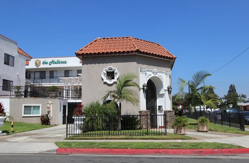 Building Photo - 12533 Kornblum Ave.
