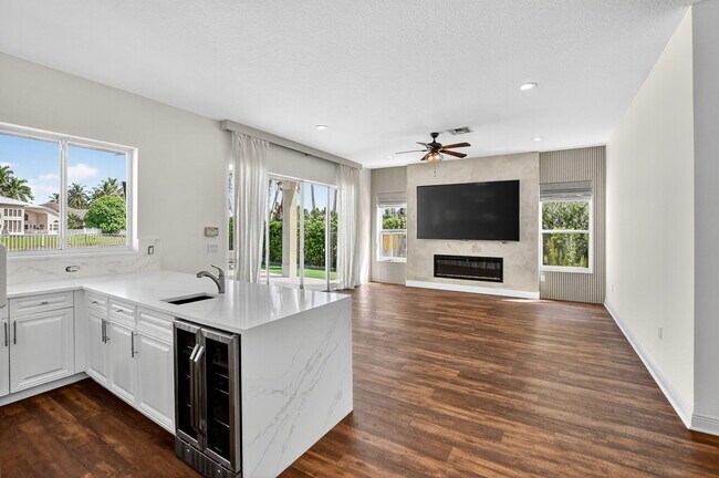 Building Photo - 9551 Barletta Winds Point