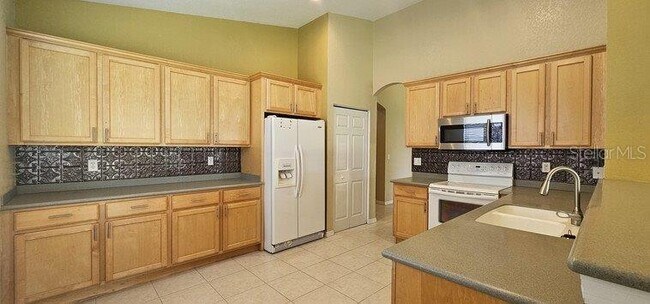 Building Photo - 4189 River Bank Way