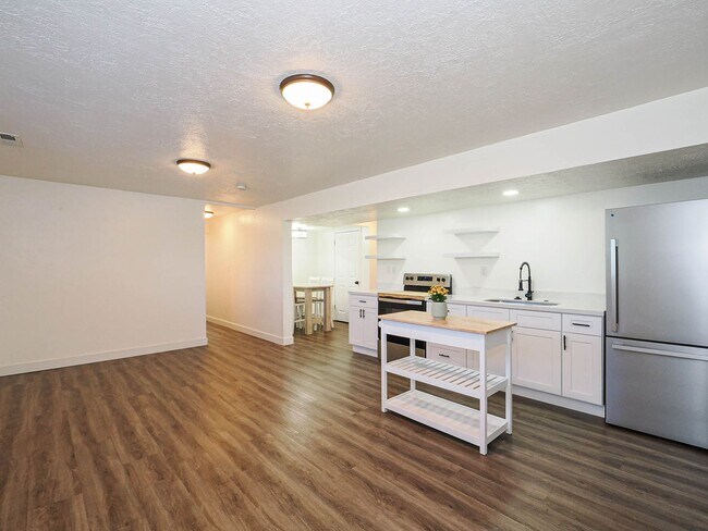 Building Photo - RES_CLOWARD_521