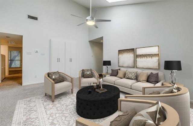 Primary Photo - 7525 Holly Hill Dr