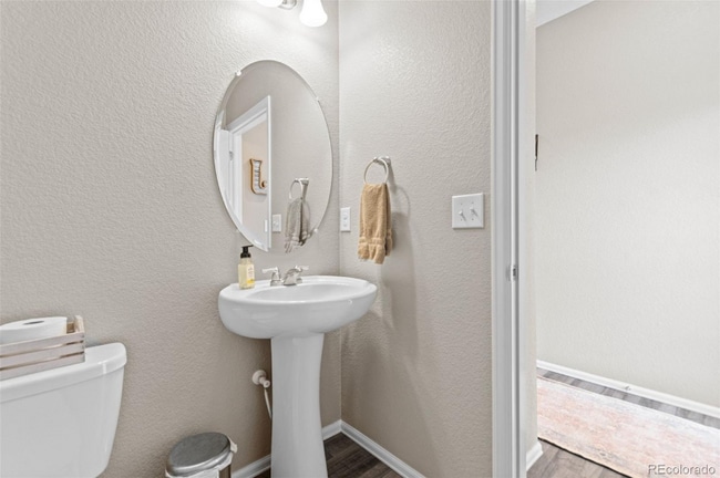 Building Photo - 11684 Park S Loop