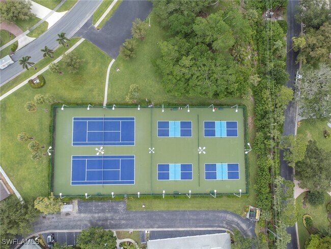 Building Photo - 1300 Misty Pines Cir