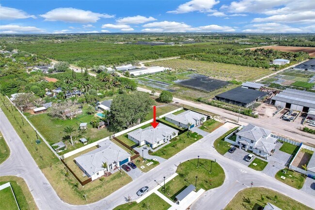 Building Photo - 27232 SW 159th Path