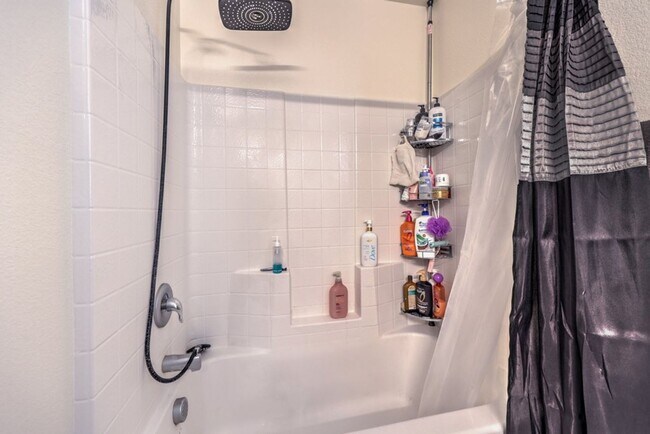 Building Photo - 6816 Citron Mist Ct