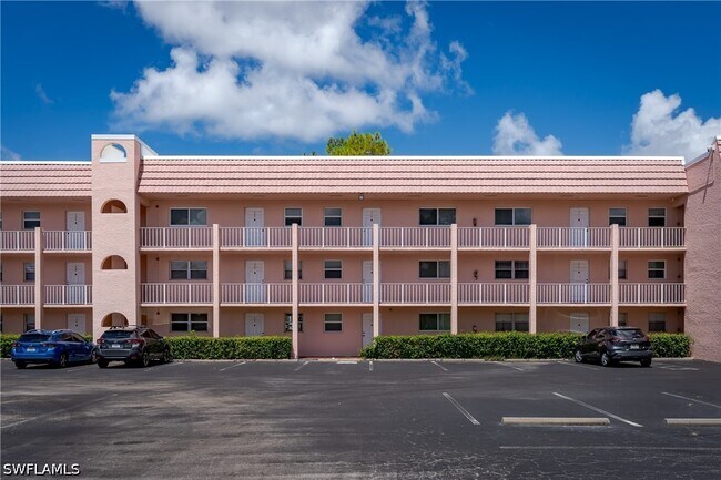 Building Photo - 180 Turtle Lake Ct