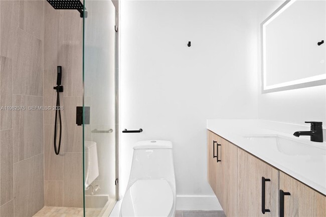 Building Photo - 8560 SW 126th Terrace