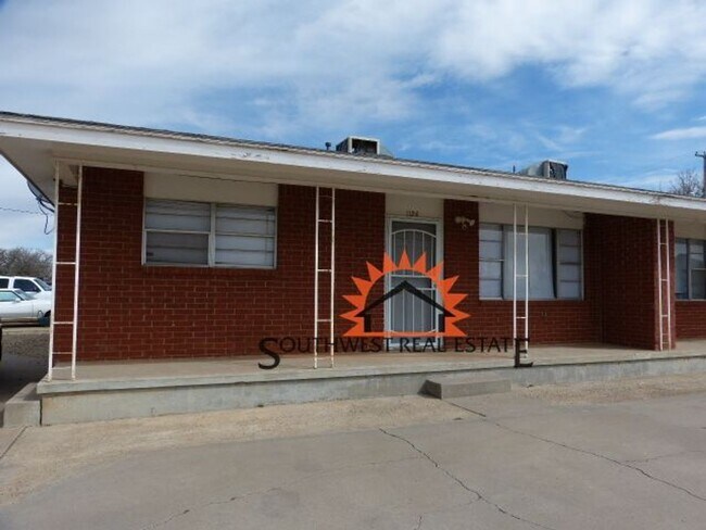 Primary Photo - 2 Bedroom 1 Bath Apartment