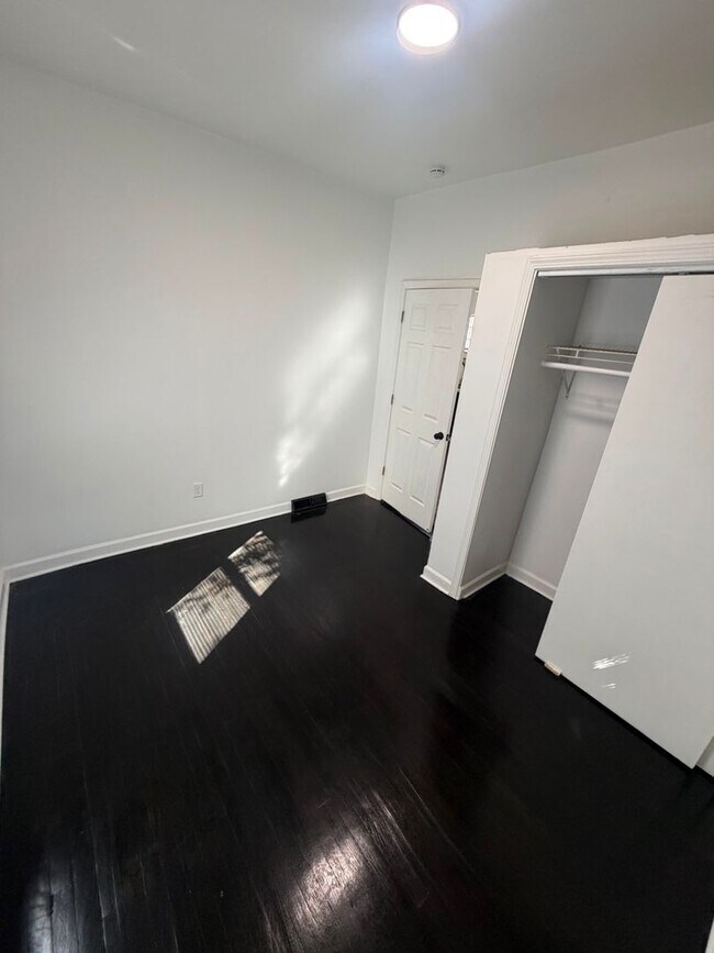 Building Photo - Newly Renovated 3 Bedroom • 1 Bathroom Home