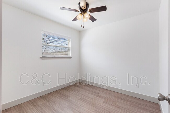 Building Photo - 19336 E 3rd St