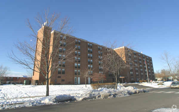 Building Photo - Spellman House Apartments