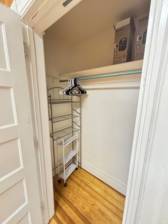 Building Photo - 316 W Broad St