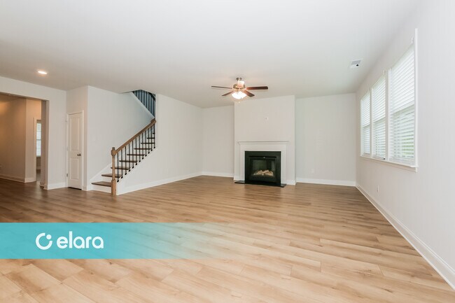 Building Photo - 351 Caledonia Ct