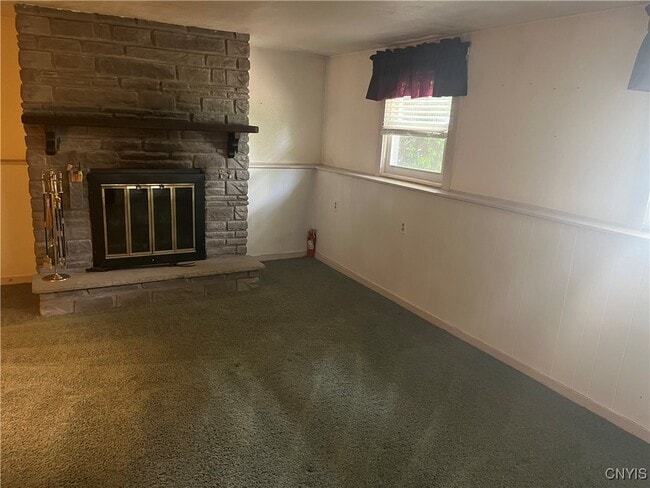 Building Photo - 8180 Mantova Dr