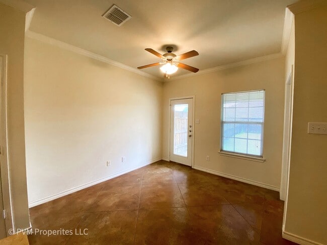 Building Photo - 3061 Palomino Trail