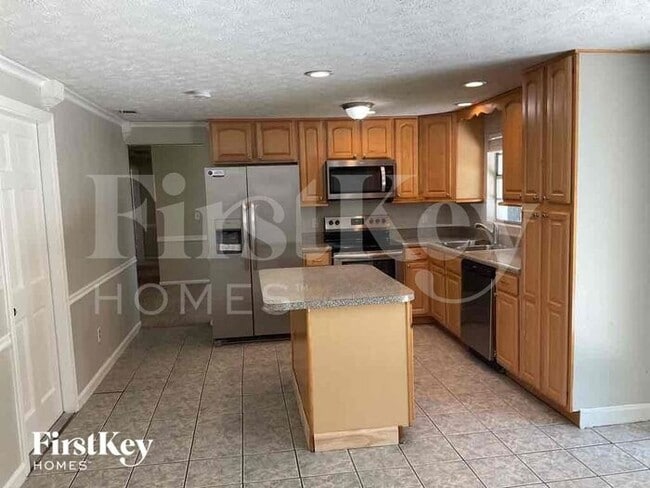 Building Photo - 4077 Huntington Forest Blvd