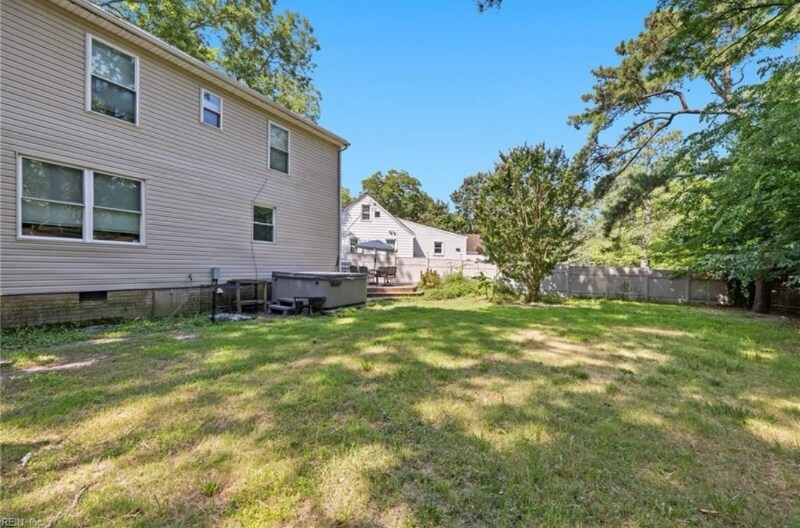 Building Photo - 3343 Clark Cir