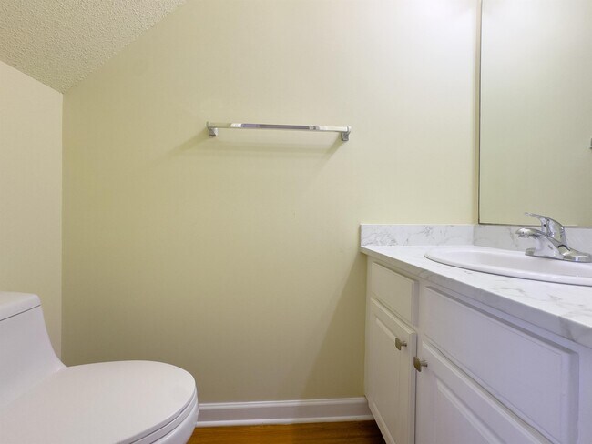 Building Photo - 3025 Oxwell Dr NW