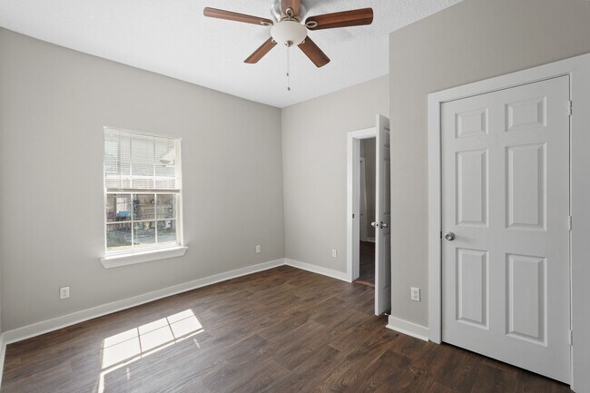 Building Photo - 6816 Avenue C