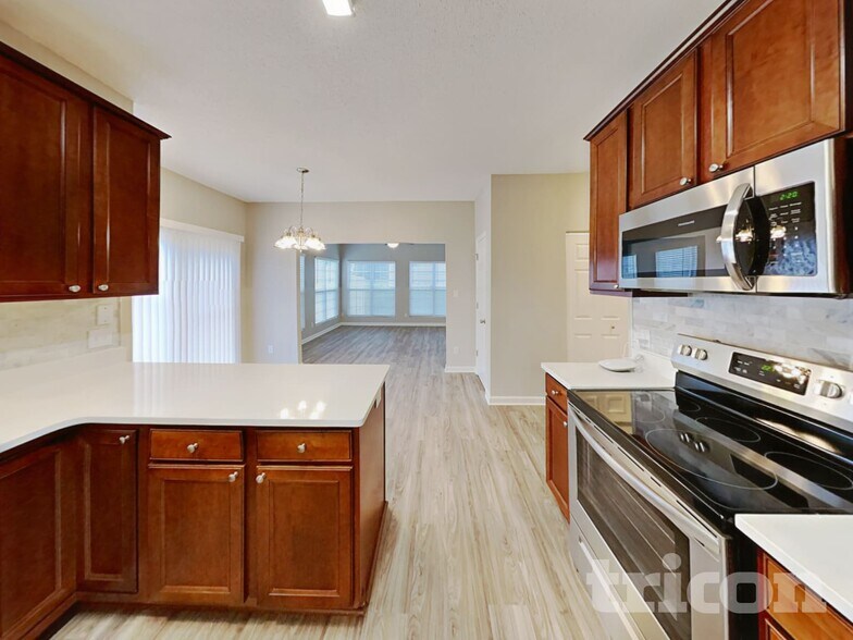 Building Photo - 320 Stone Meadow Dr