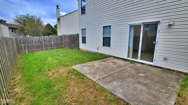Building Photo - 11329 Smoothbark Dr