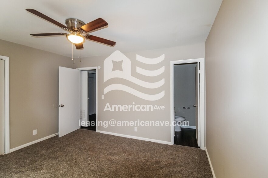 Building Photo - 4277 White Oak Ct