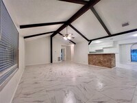 Building Photo - 23111 Bayleaf Dr