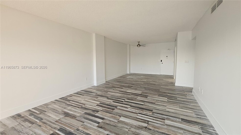 Building Photo - 1980 S Ocean Dr