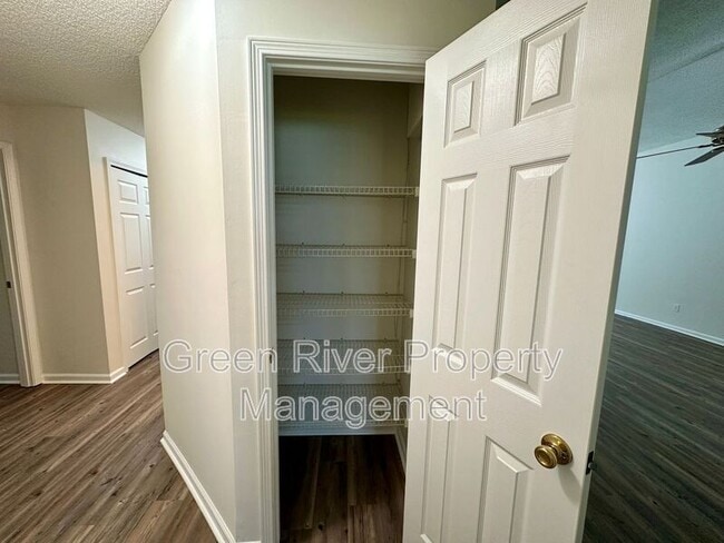 Building Photo - 412 La Reserve Cir