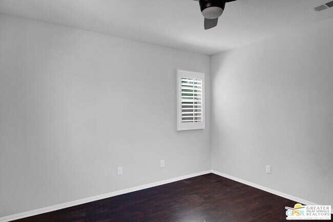 Building Photo - 607 Calle Vibrante