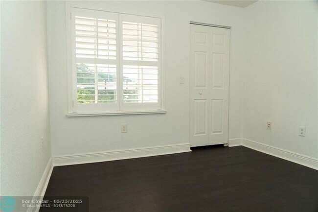 Building Photo - 17654 SW 47th St